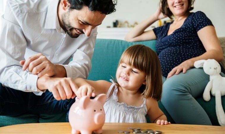 Educação Financeira para Crianças: Como Ensinar desde Cedo e Preparar para o Futuro