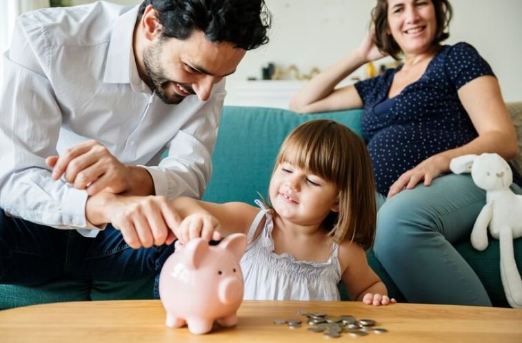 Educação Financeira para Crianças: Como Ensinar desde Cedo e Preparar para o Futuro